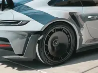 Llanta trasera de disco aerodinámico de fibra de carbono para llanta de magnesio. Porsche 992.1 GT3 RS.